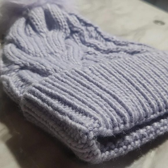 Calia Cable Knit Pom Beanie Womens in Lily Nwt - Picture 6 of 6